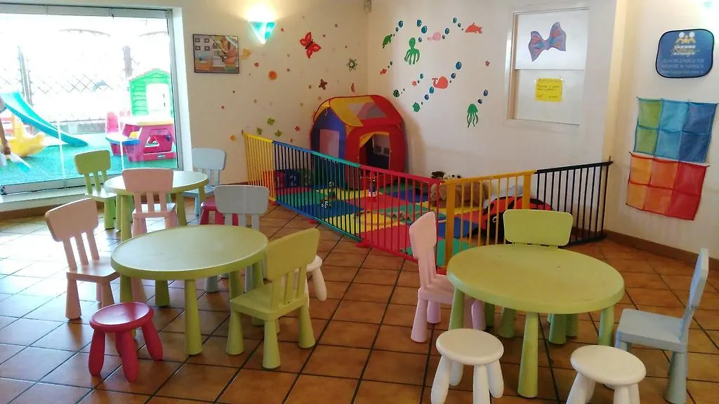 ***  Hotel Delfino Морской Милан Италия